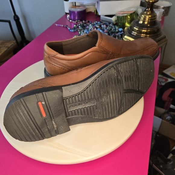 Men's Brown Leather Loafers - Picture 9 of 12